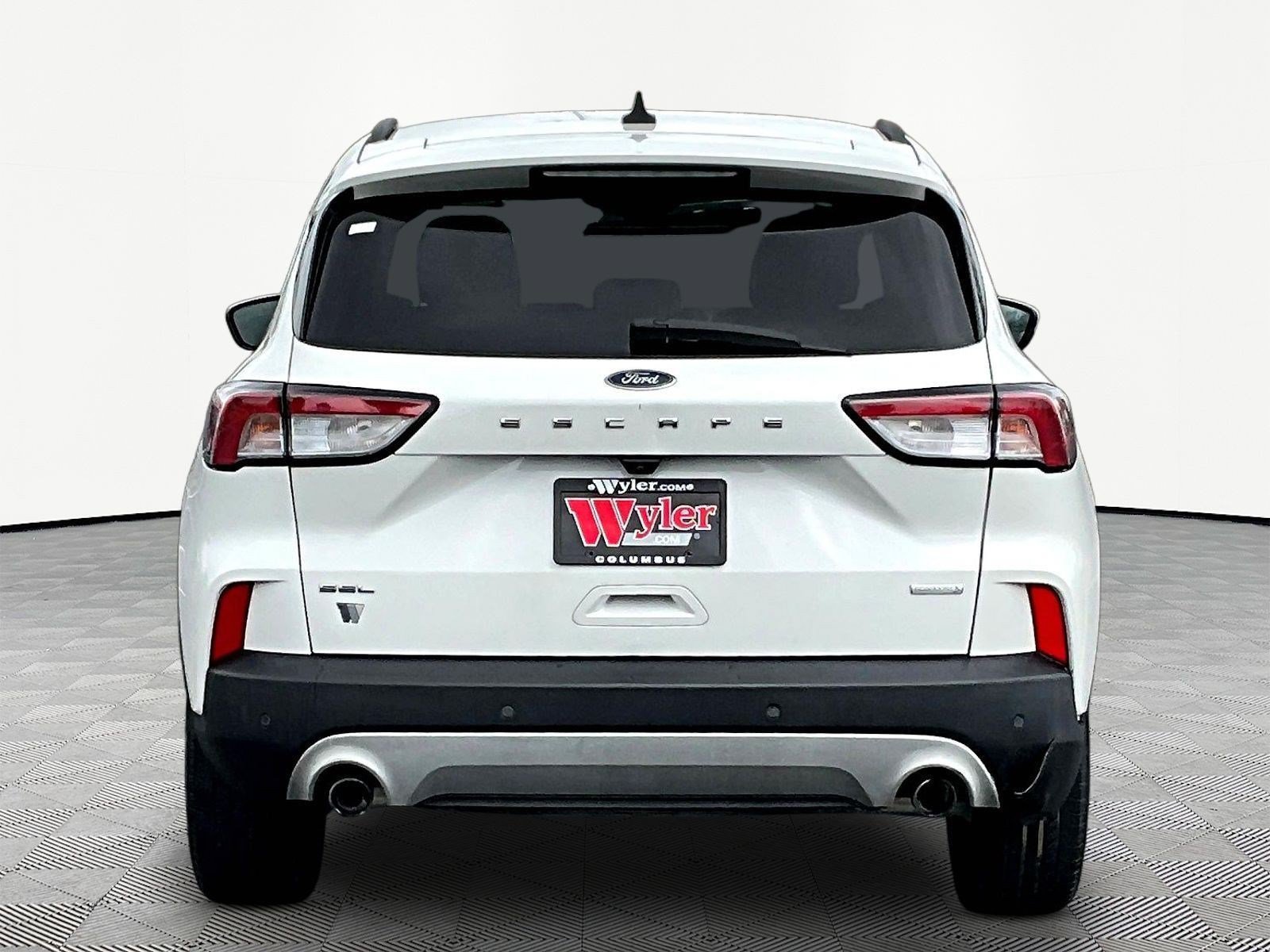 Used 2020 Ford Escape SEL FWD image 5