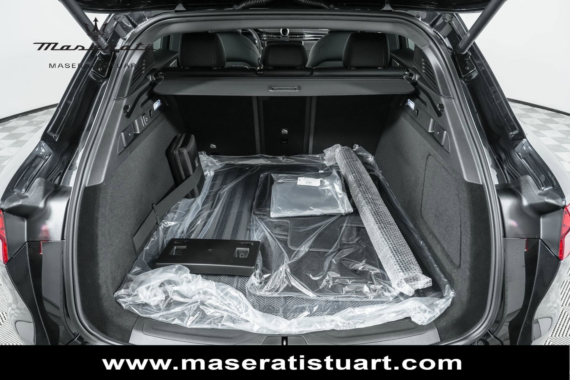 New 2025 Maserati Grecale Modena image 44