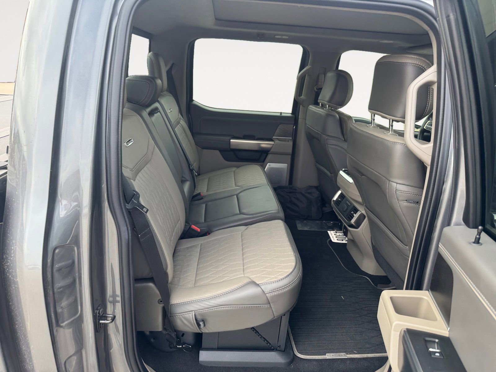 Used 2024 Ford F150 Platinum w/ Equipment Group 703A Plus image 13