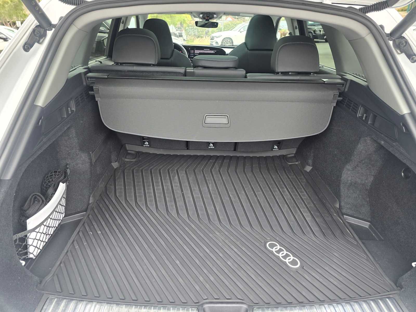 Used 2025 Audi Q5 Premium Plus w/ Premium Plus AWD/4WD image 14
