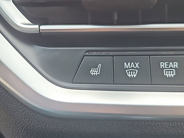 Used 2022 BMW 330i xDrive Sedan w/ Driving Assistance Package image 21