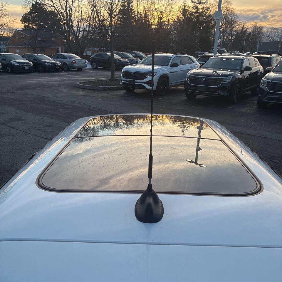 Used 2009 MINI Cooper Hardtop image 15