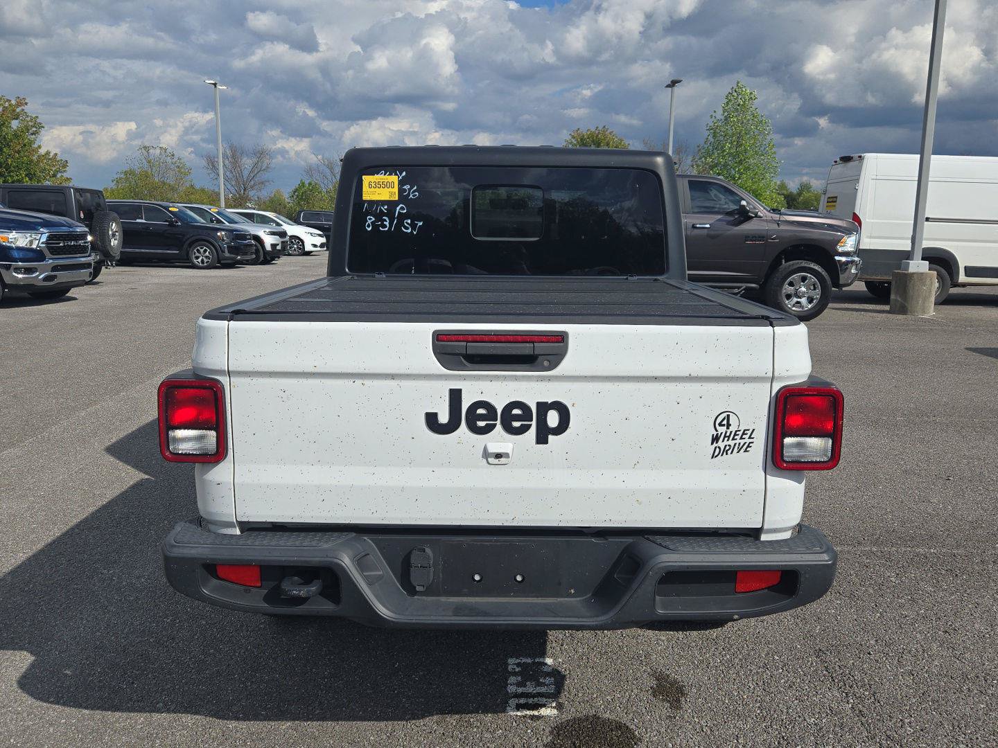Used 2022 Jeep Gladiator Sport AWD/4WD image 6