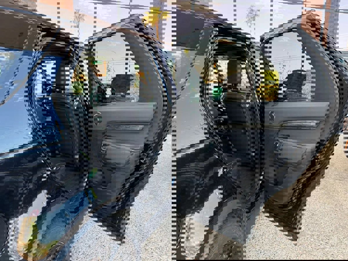 Used 2019 Land Rover Discovery HSE image 57