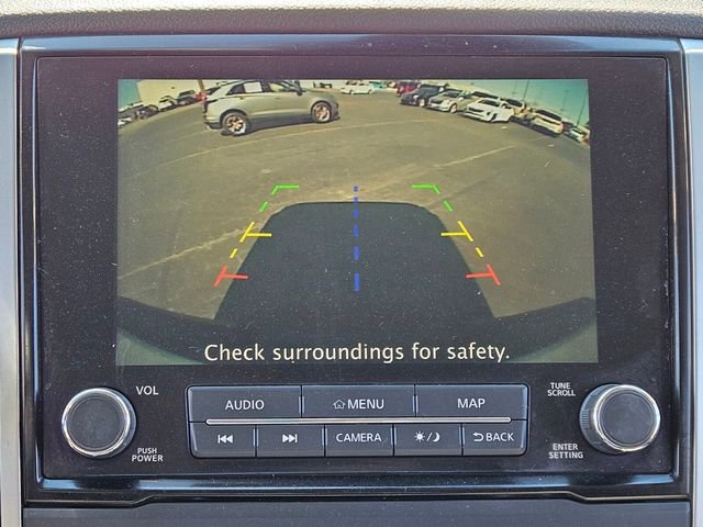 Used 2021 Nissan Titan SV w/ SV Convenience Package image 23