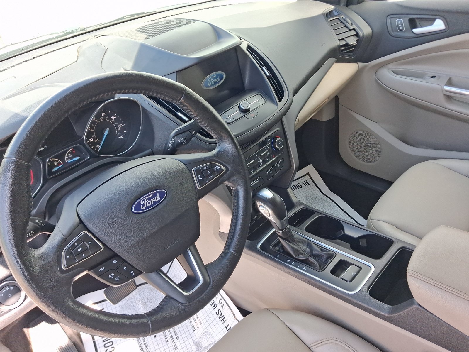 Used 2019 Ford Escape SEL AWD/4WD image 4