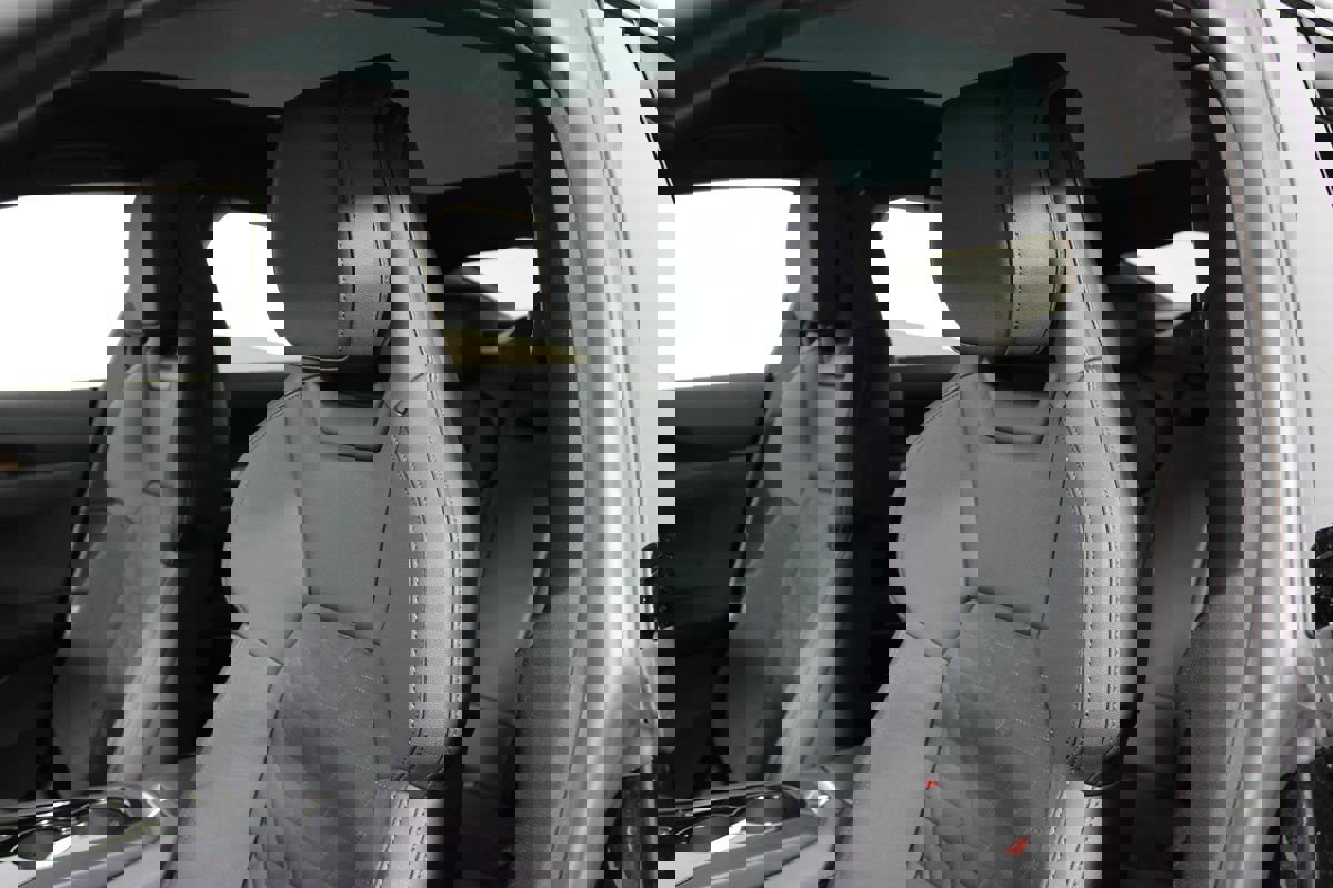 Used 2024 Audi e-tron GT Premium Plus image 15