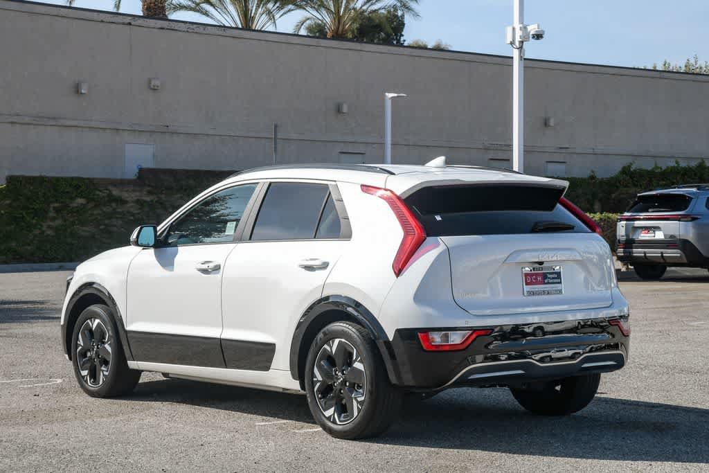 Used 2024 Kia Niro Wind FWD image 7