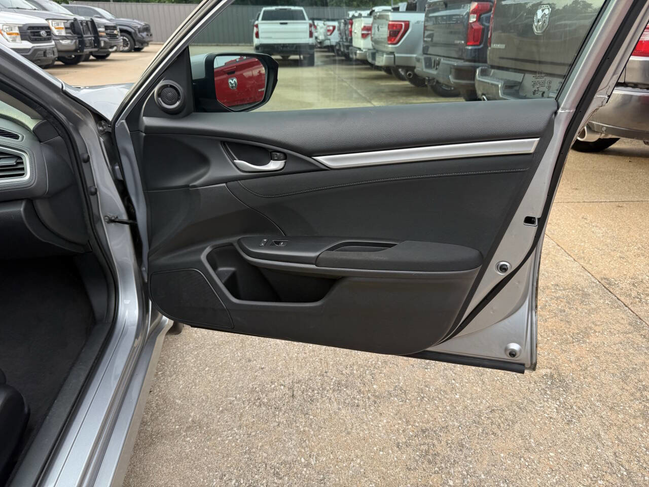 Used 2017 Honda Civic EX image 11
