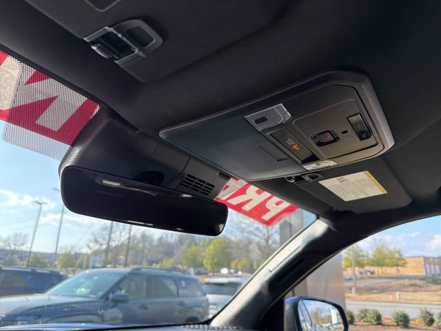 Used 2024 Toyota Tacoma TRD Off-Road image 21