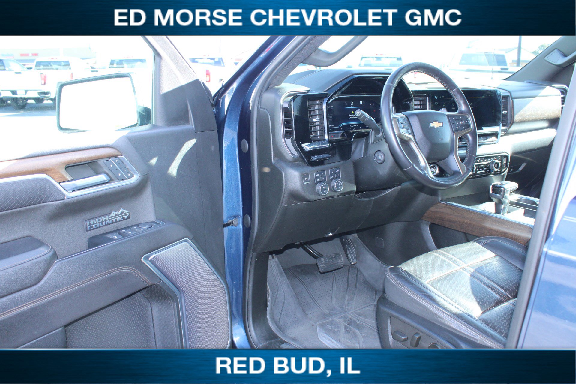 Used 2023 Chevrolet Silverado 1500 High Country w/ High Country Premium Package image 6