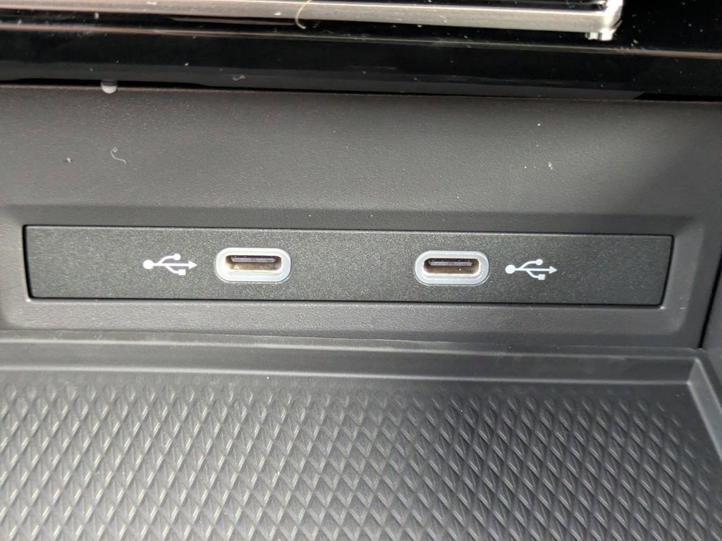 New 2026 Volkswagen Atlas Cross Sport SEL R-Line image 23