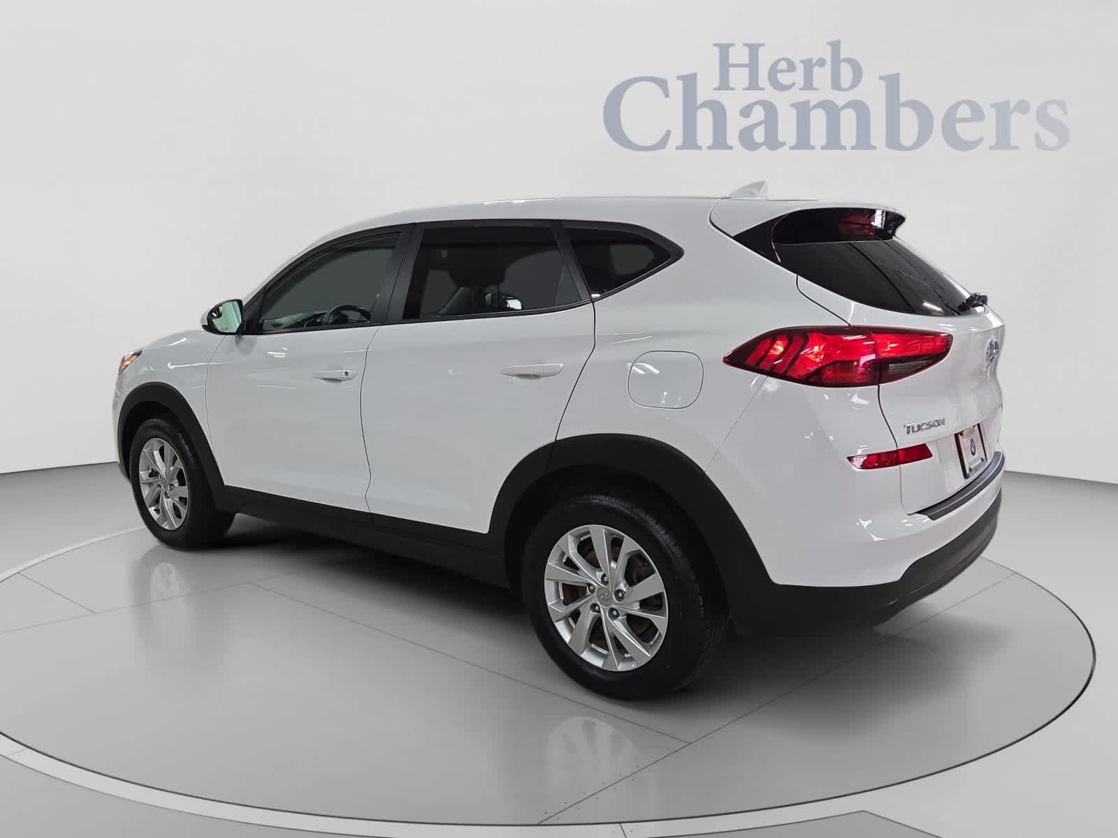 Used 2019 Hyundai Tucson SE w/ Cargo Package AWD/4WD image 3