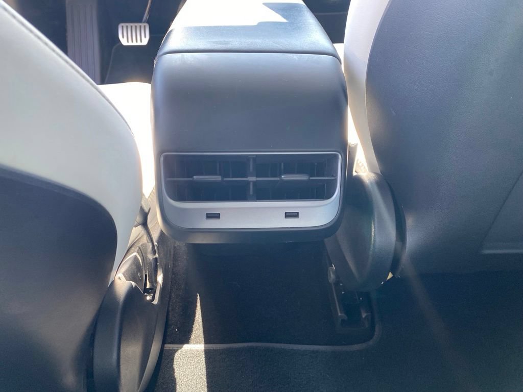 Used 2019 Tesla Model 3 Performance AWD/4WD image 26