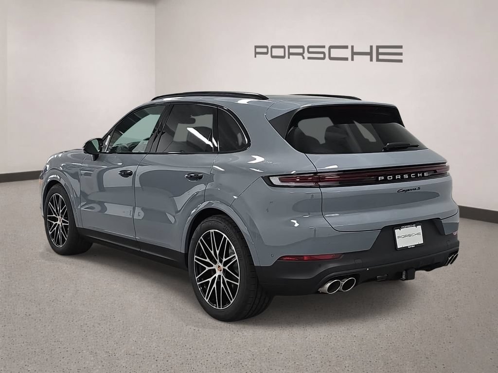 New 2026 Porsche Cayenne S AWD/4WD image 3