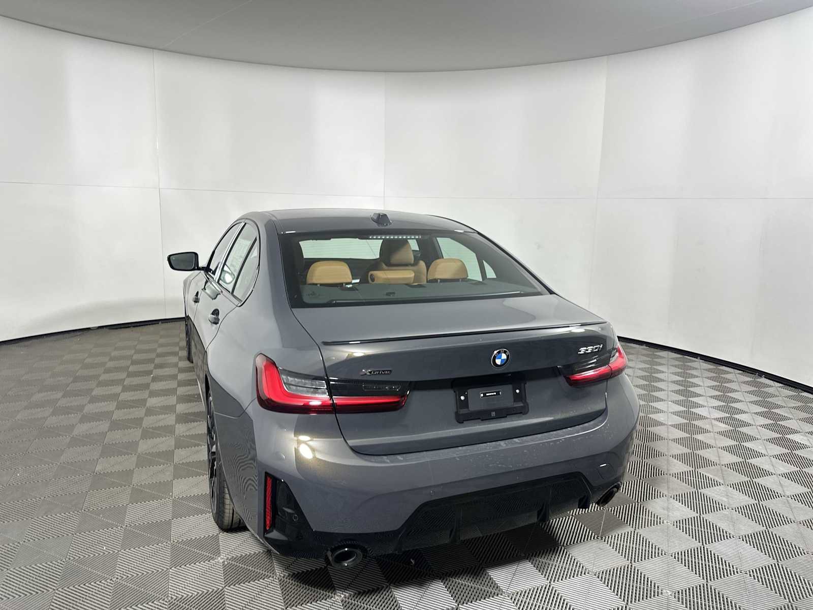 New 2026 BMW 330i xDrive Sedan w/ M Sport Package image 3