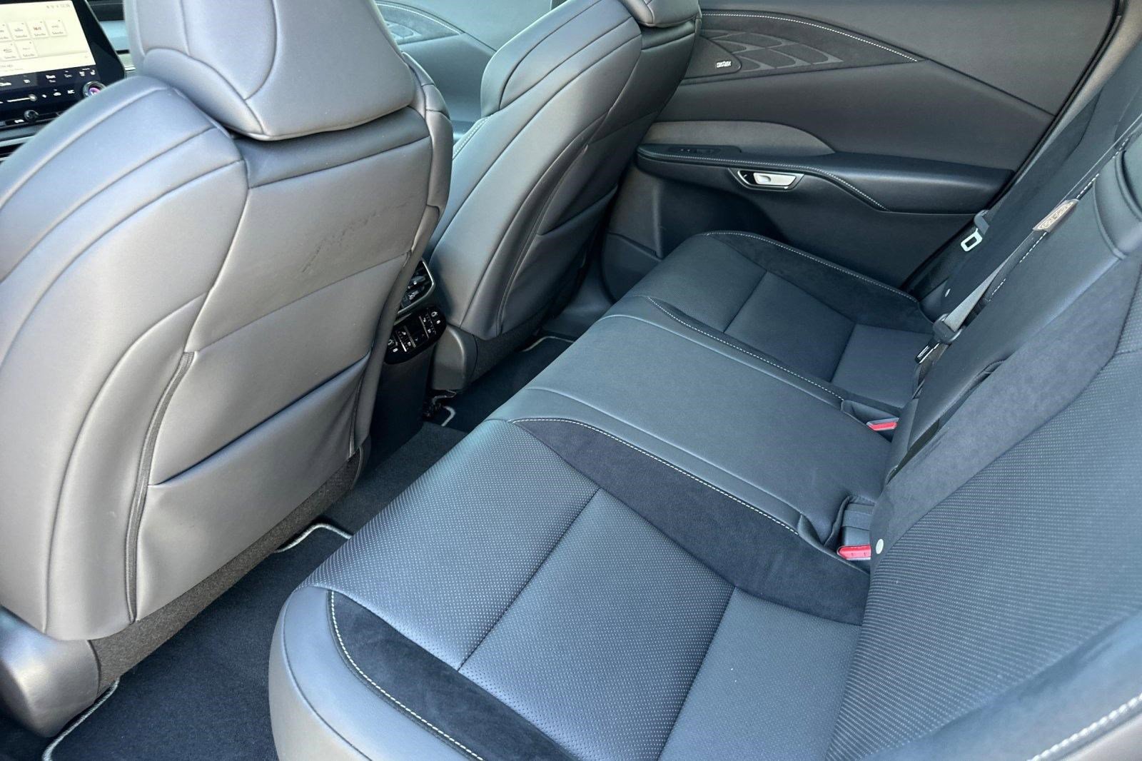Certified 2024 Lexus RX 500h F Sport w/ Convenience Package AWD/4WD image 28
