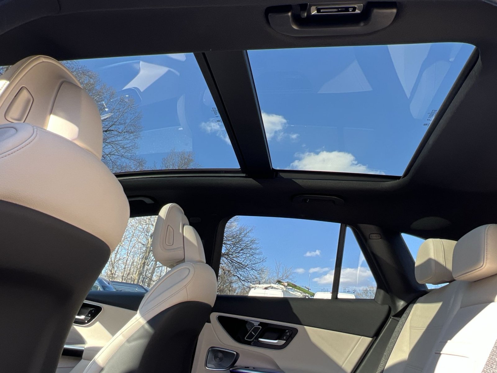 New 2026 Mercedes-Benz GLC 300 4MATIC image 22