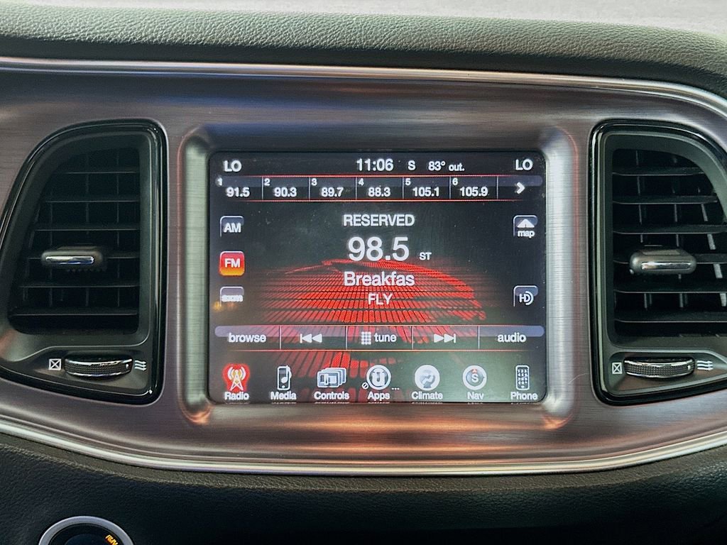 Used 2016 Dodge Challenger R/T RWD image 18