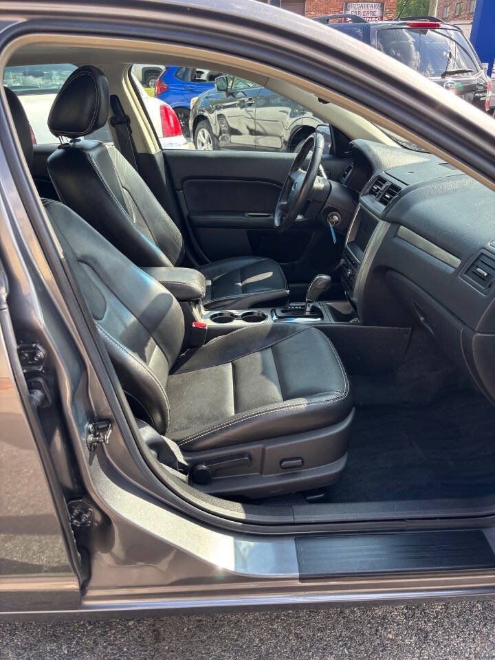 Used 2010 Ford Fusion Hybrid FWD image 15