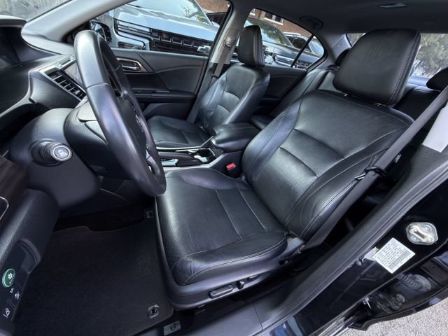 Used 2016 Honda Accord EX-L image 25