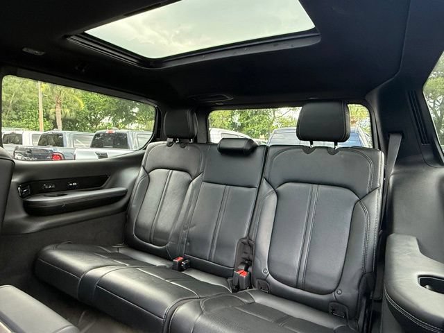 Used 2024 Jeep Grand Wagoneer Series I AWD/4WD image 14