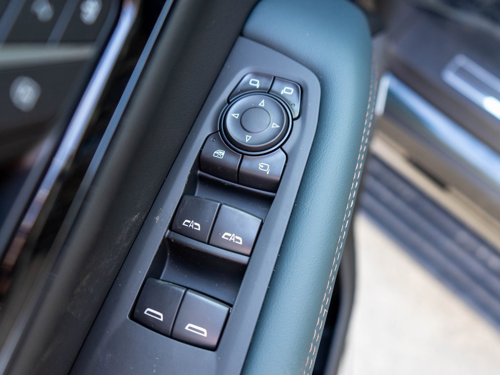 New 2026 GMC Yukon XL AT4 w/ AT4 Premium Plus Package image 21