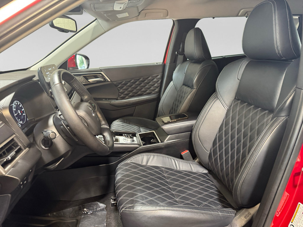 Used 2023 Mitsubishi Outlander SEL AWD/4WD image 20