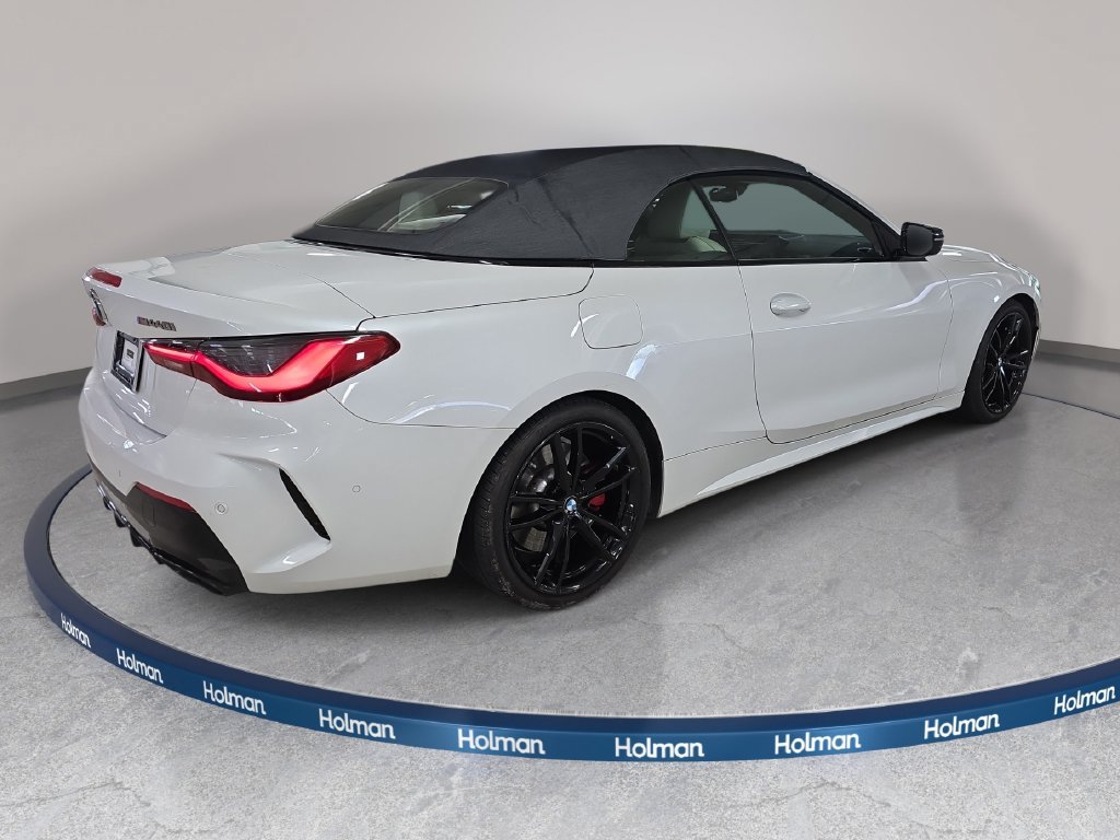 Used 2024 BMW M440i Convertible RWD image 6