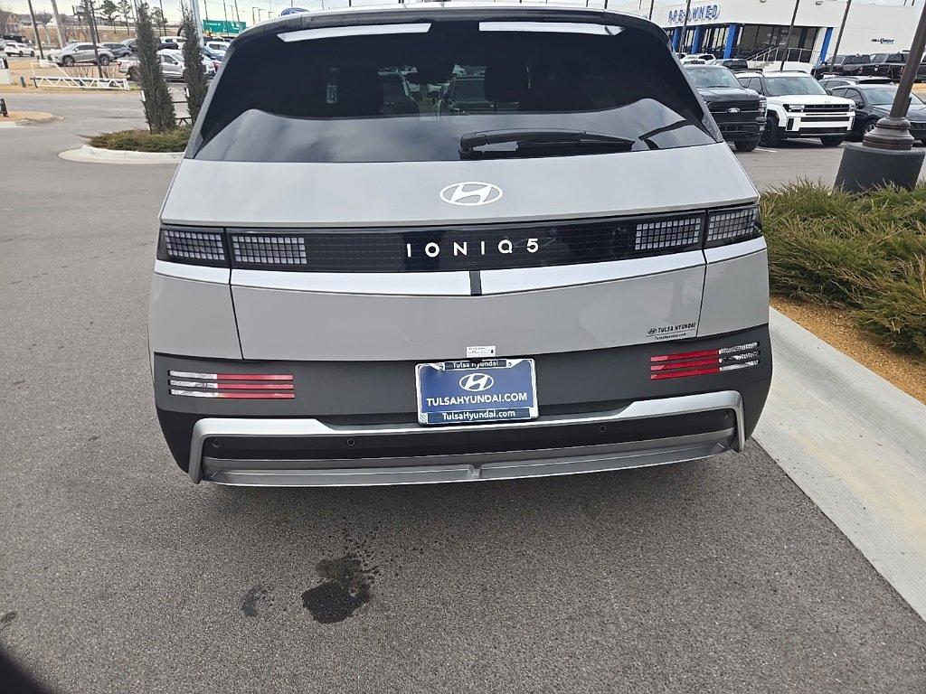 New 2026 Hyundai Ioniq 5 SEL image 7