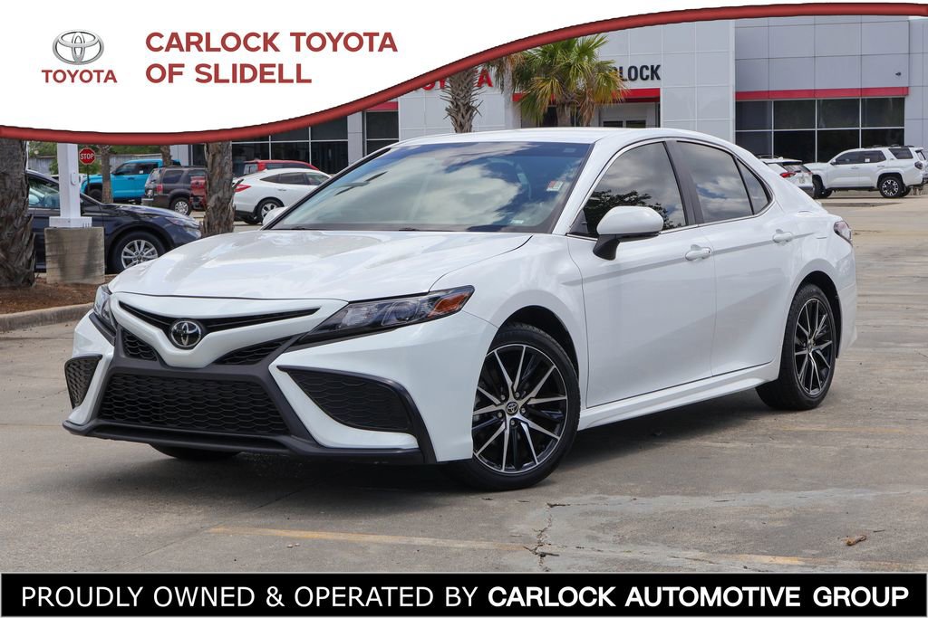 Used 2024 Toyota Camry SE