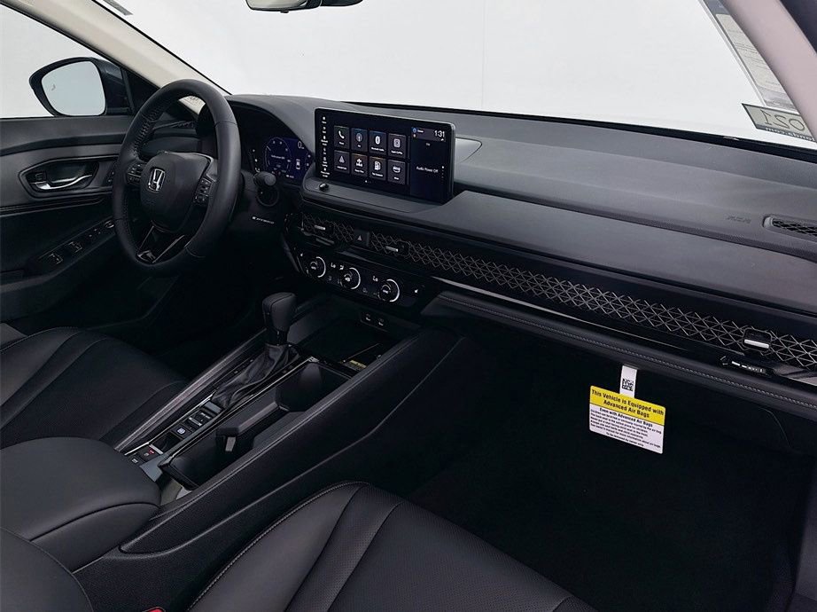 Certified 2025 Honda Accord EX-L image 40