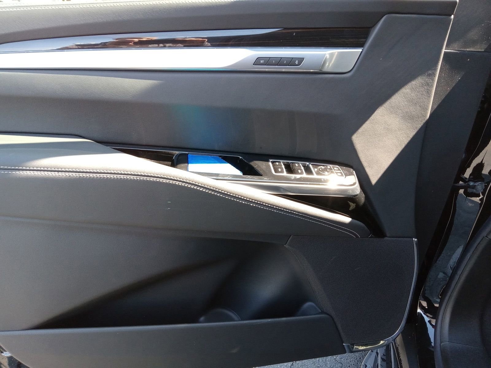 New 2026 Cadillac Escalade 4WD image 9