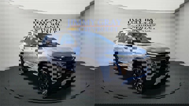 New 2026 Chevrolet Equinox ACTIV w/ Convenience Package III image 1