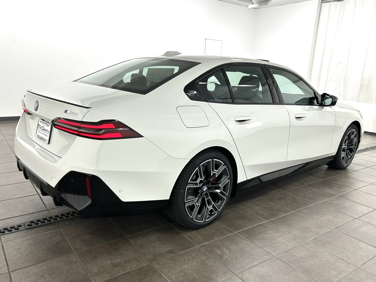 New 2025 BMW i5 M60 w/ Premium Package image 5