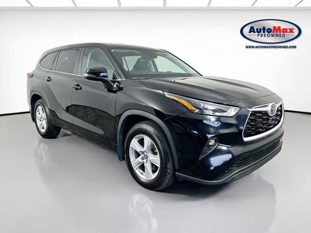 Used 2024 Toyota Highlander LE AWD/4WD video 1
