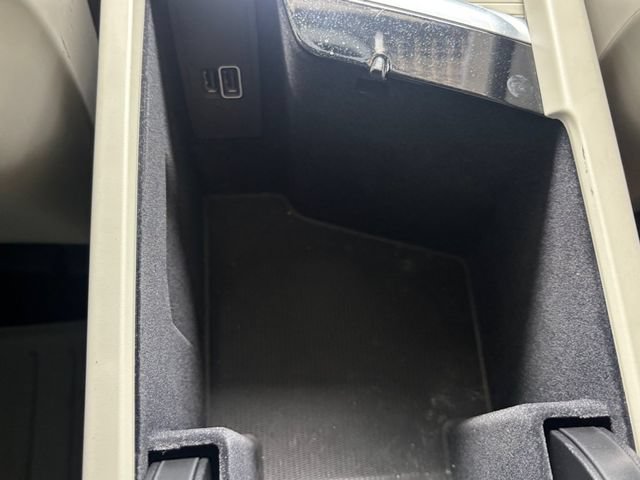 Used 2019 Volvo S60 T5 Momentum w/ Premium Package FWD image 34
