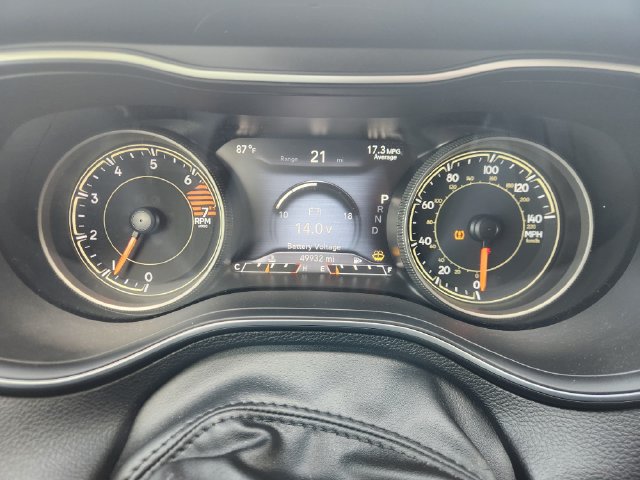 Used 2023 Jeep Cherokee Altitude Lux AWD/4WD image 15