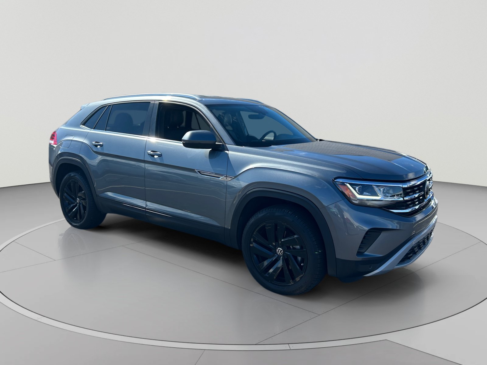 Used 2023 Volkswagen Atlas Cross Sport SE FWD image 7