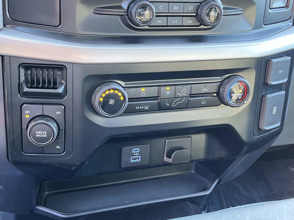 Used 2023 Ford F150 XLT w/ XTR Package image 31