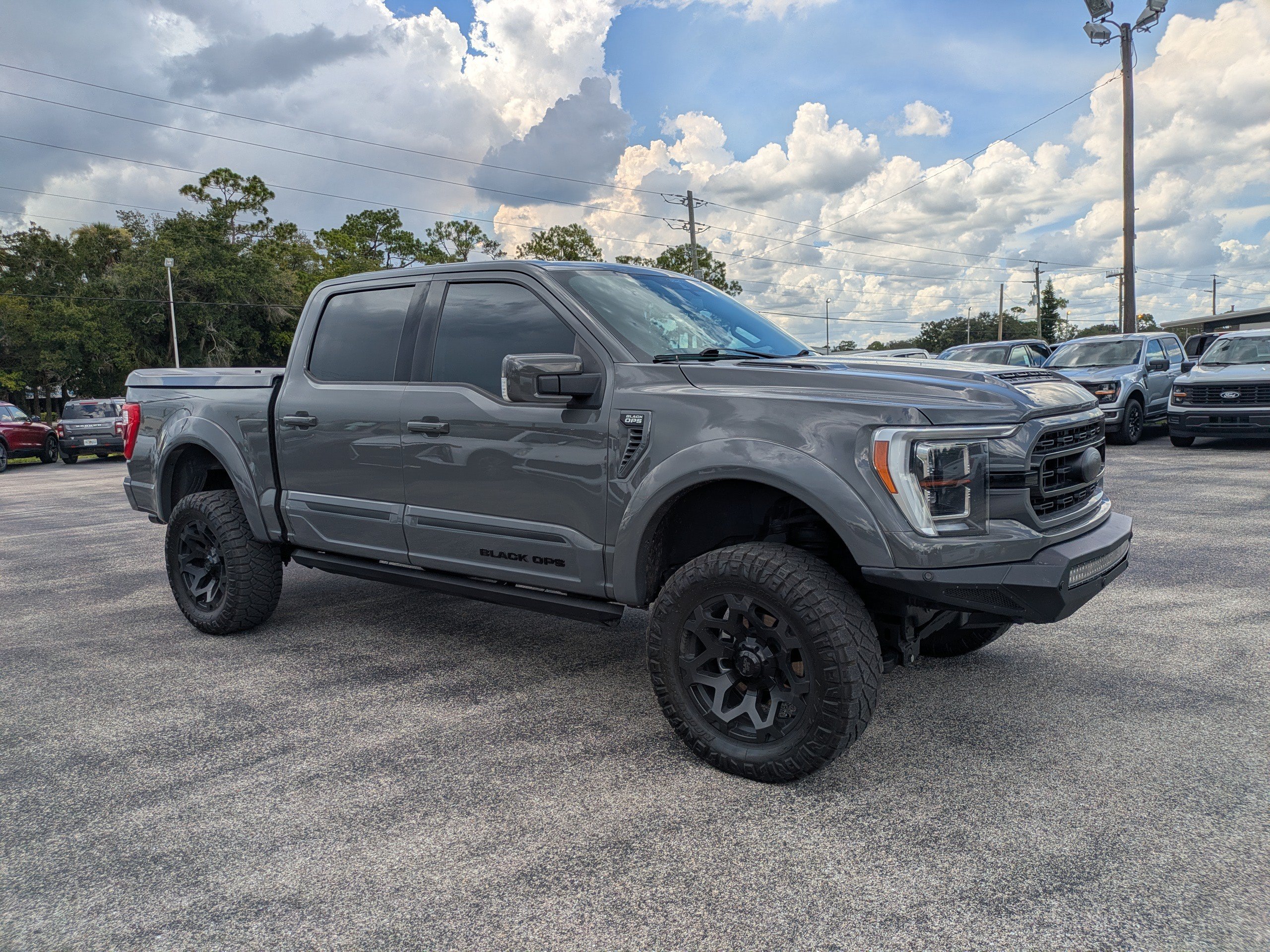 Used 2021 Ford F150 Lariat w/ Equipment Group 502A High AWD/4WD image 2
