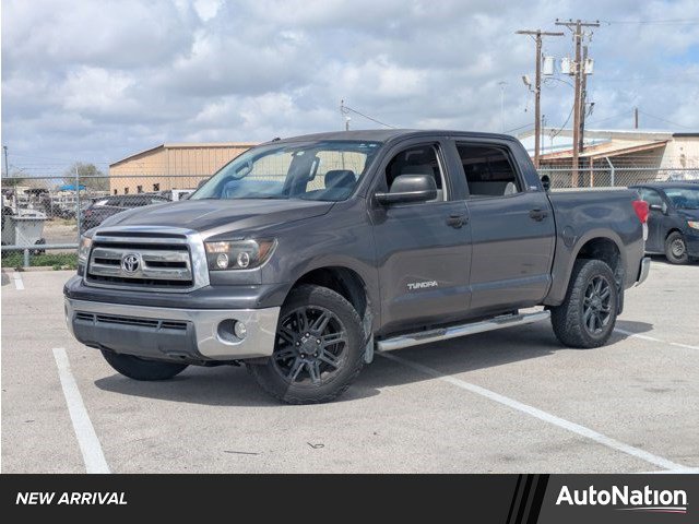 Used 2013 Toyota Tundra 2WD CrewMax w/ SR5 Pkg