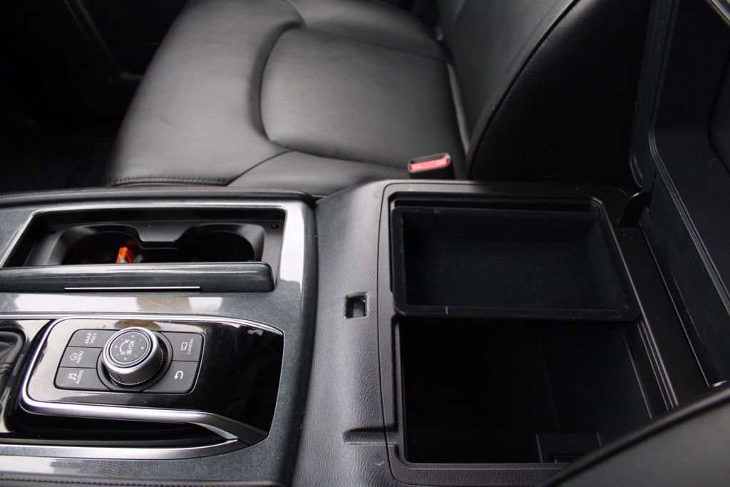 Used 2021 Nissan Armada SV image 44