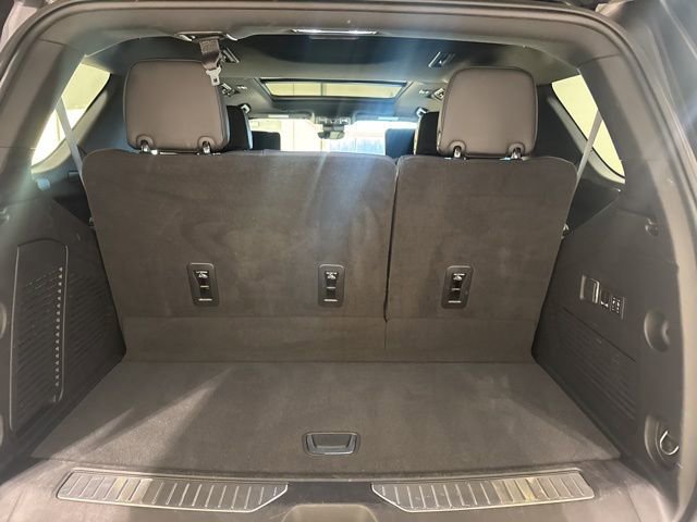 Certified 2024 Chevrolet Tahoe High Country w/ Advanced Technology Package image 10