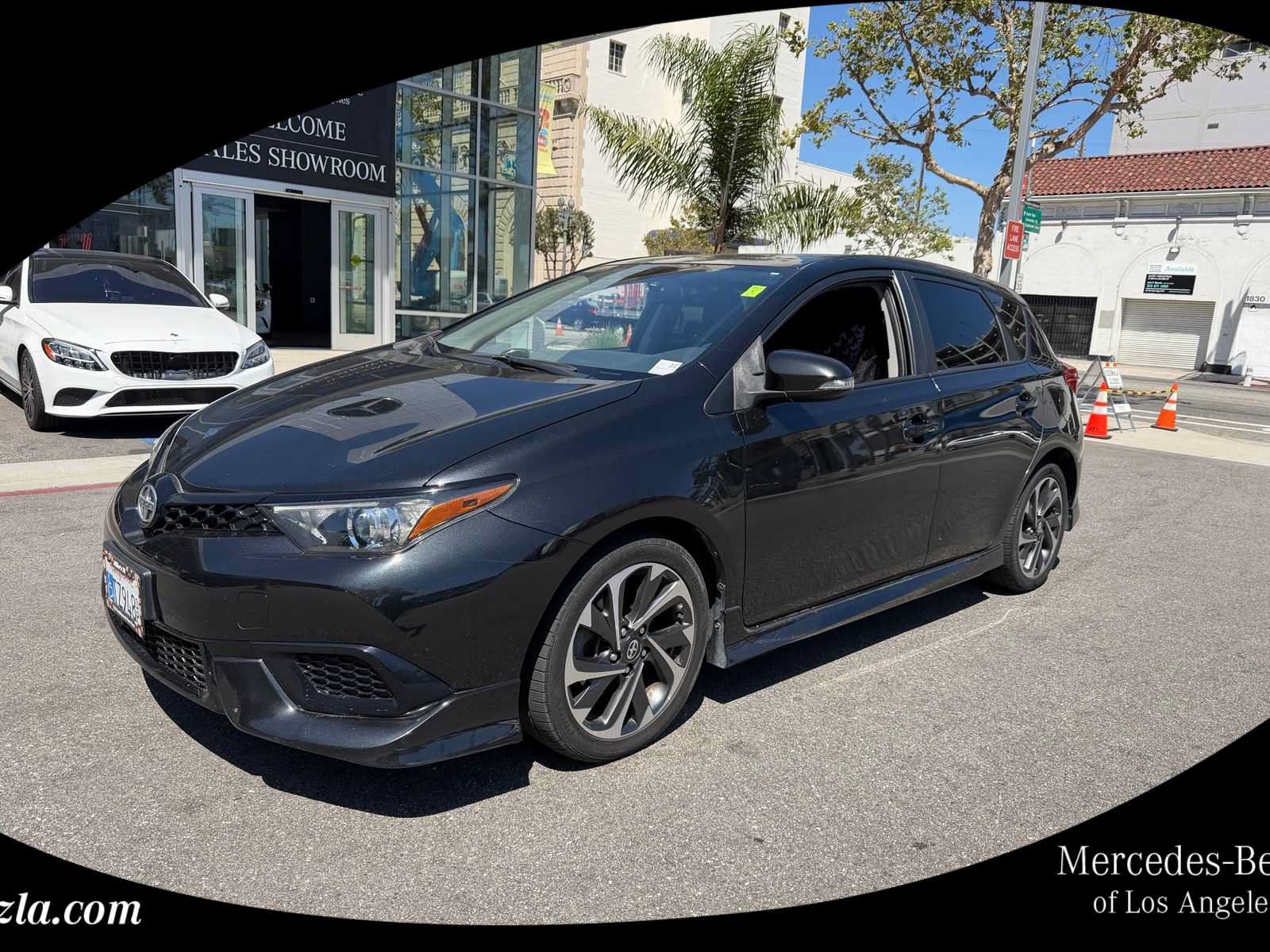 Used 2016 Scion iM FWD image 1