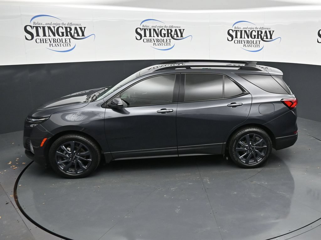 Used 2022 Chevrolet Equinox RS w/ RS Leather Package FWD image 21
