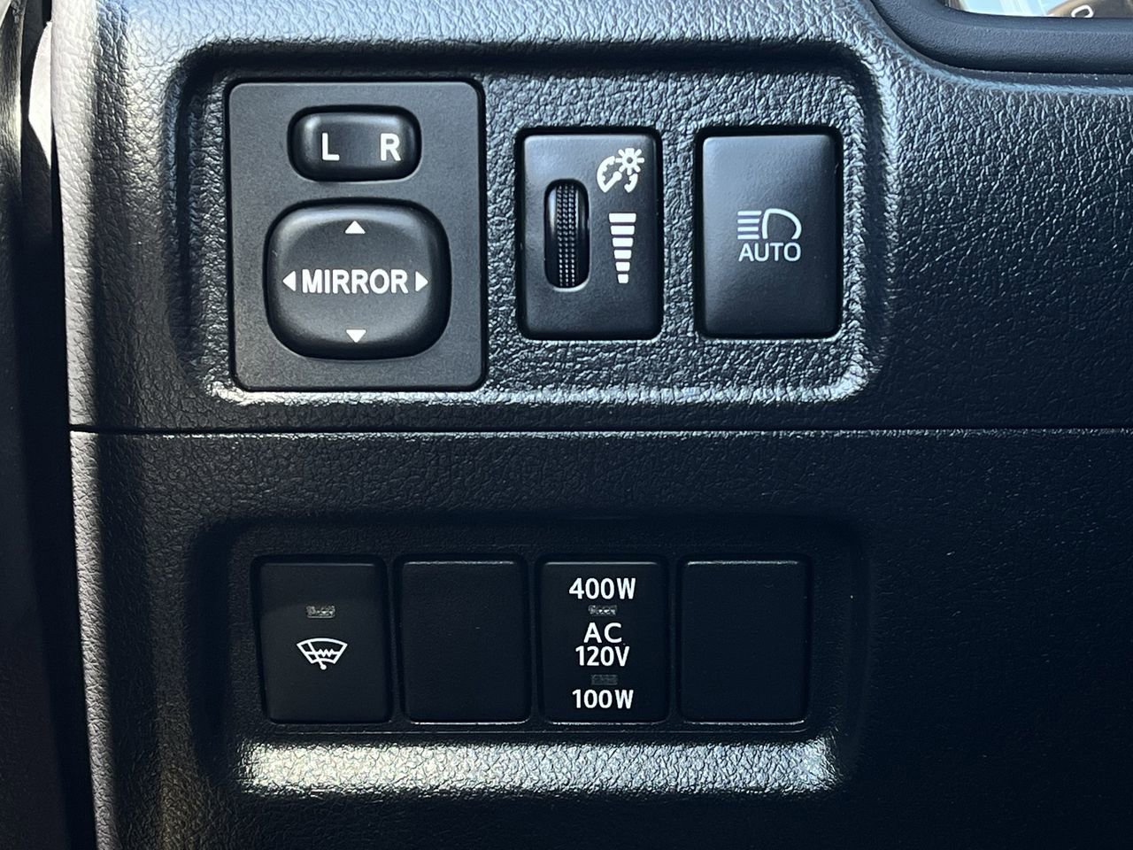 Used 2020 Toyota 4Runner Limited image 20