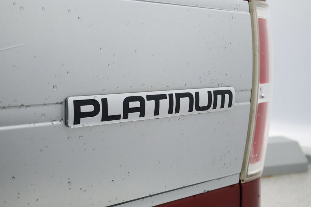 Used 2013 Ford F150 Platinum AWD/4WD image 17