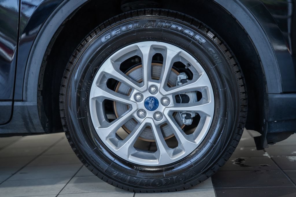 Used 2022 Ford Escape SE AWD/4WD image 12