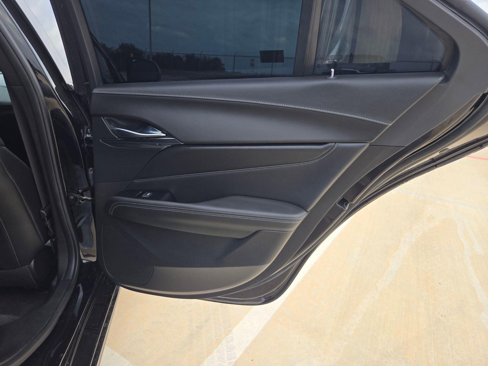 Used 2023 Cadillac CT4 Luxury RWD image 23